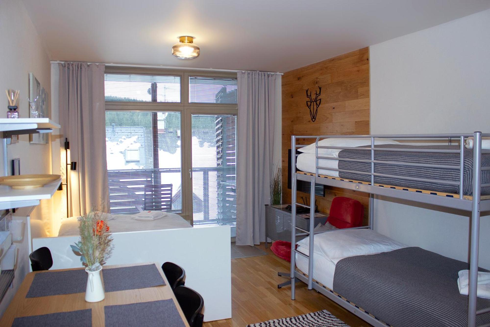 Enjoyharrachov - Atraktivni Slunne Studio Certovka V Centru Harrachova S Garazovym Parkovanim, Wifi-Wlan, Sat, Herni Konzoli, Netflix Zdarma A Nejkrasnejsim Vyhledem Na Certovu Horu S Arealem Skokanskych Mustku A Sjezdovku Exterior foto